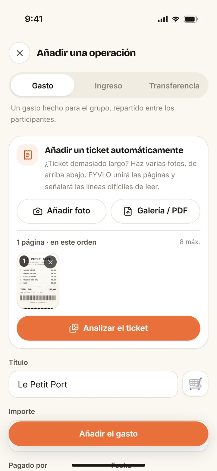 Pantalla de añadir un gasto: la foto del ticket de Le Petit Port, lista para analizarse.